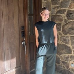 Kaitlynn Summer outfit